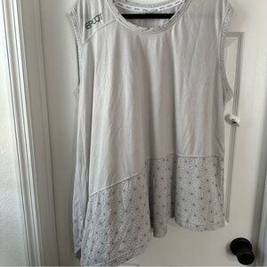 Disney Parks EPCOT Patterned Women's Tank Top